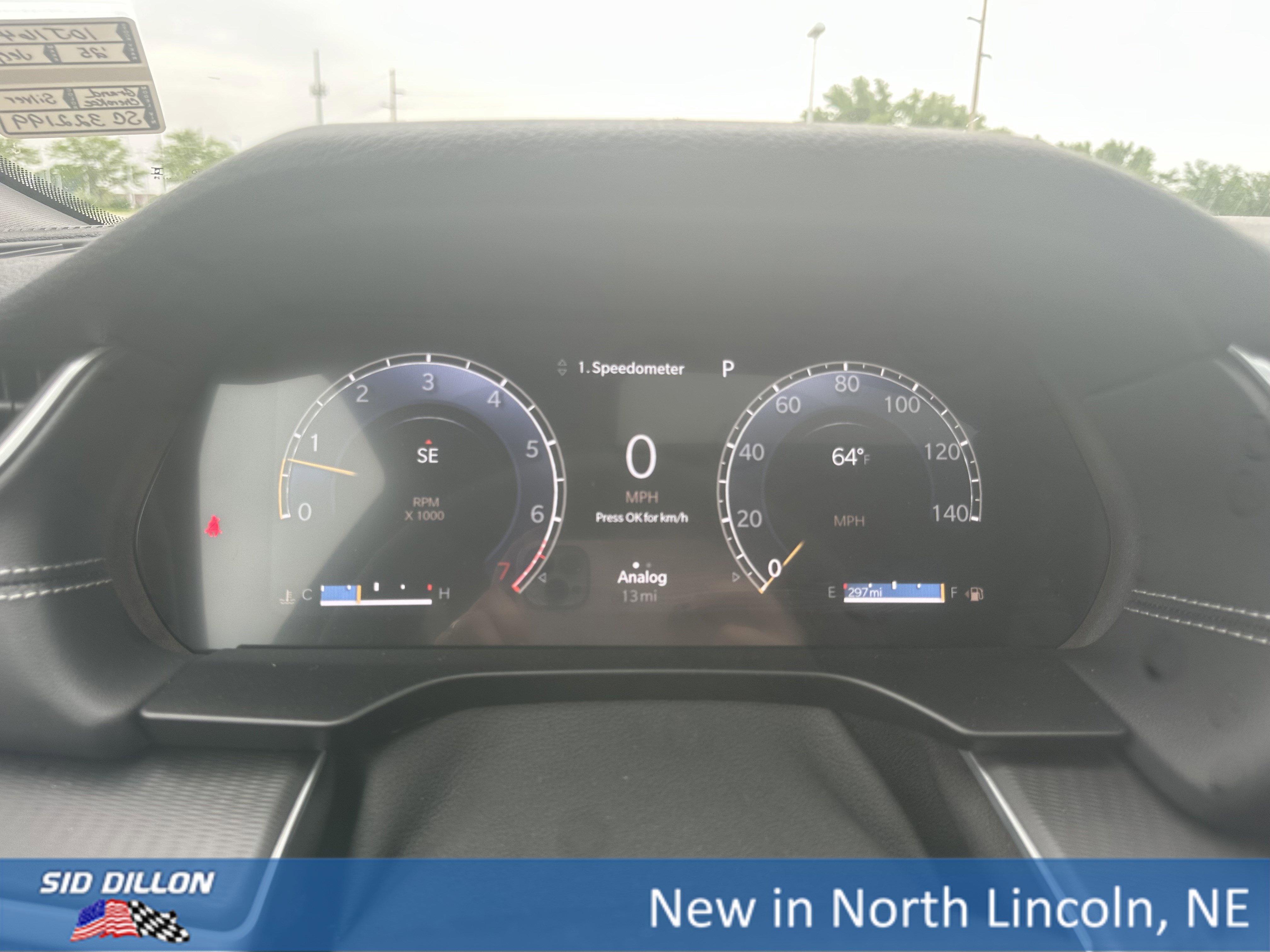 2025 Jeep Grand Cherokee Altitude photo 5