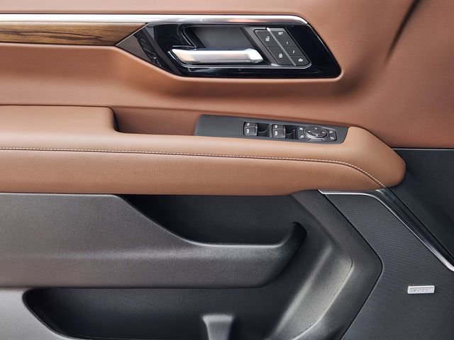 2026 Chevrolet Tahoe High Country photo 16