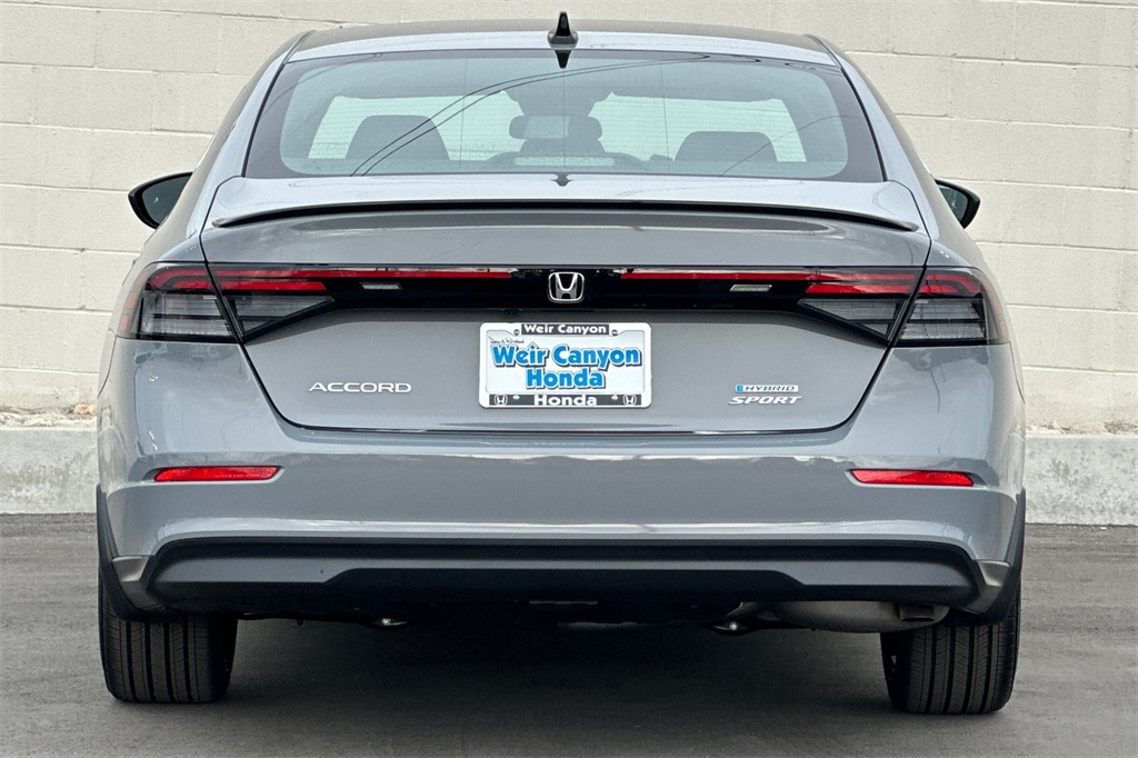 2025 Honda Accord Hybrid Sport photo 5