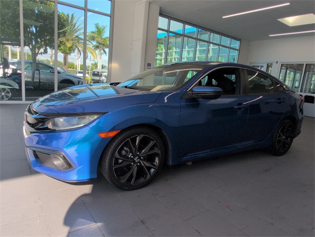 2019 Honda Civic Sport photo 4