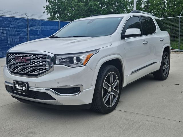 2018 Gmc Acadia Denali photo 2