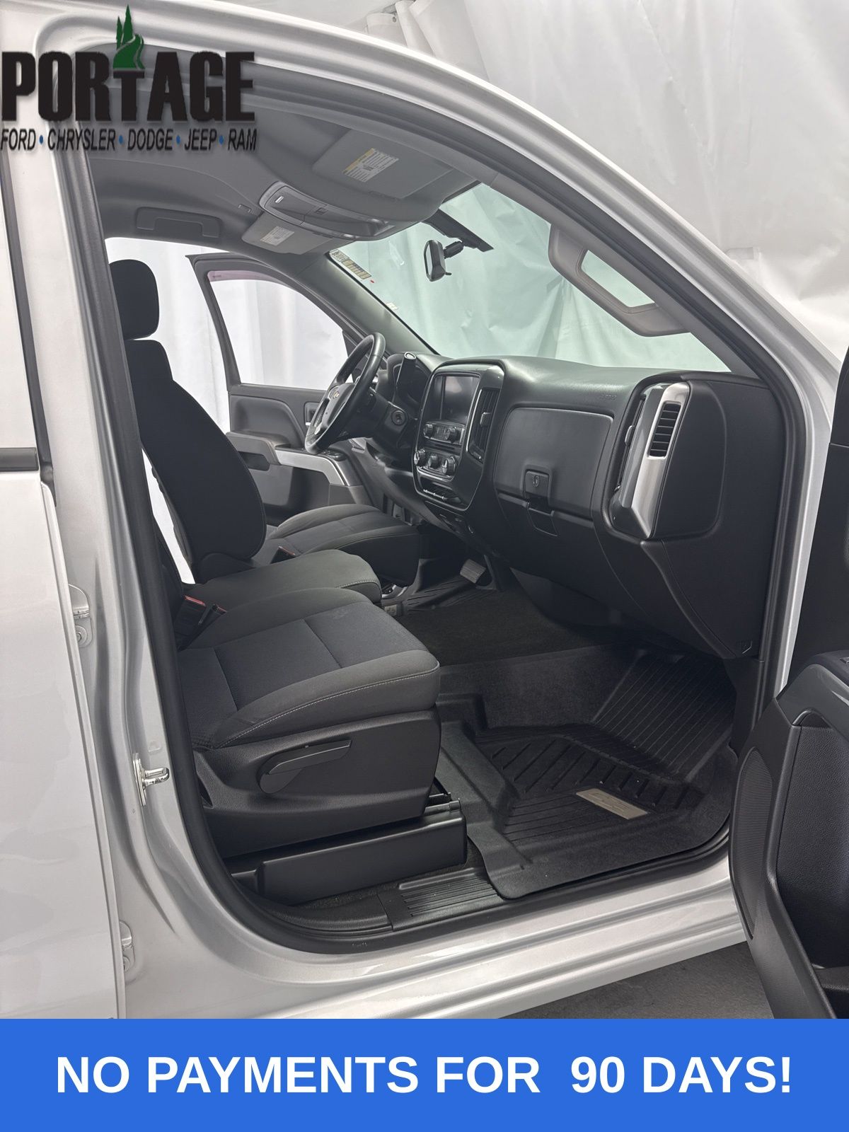 2018 Chevrolet Silverado 1500 LT photo 23