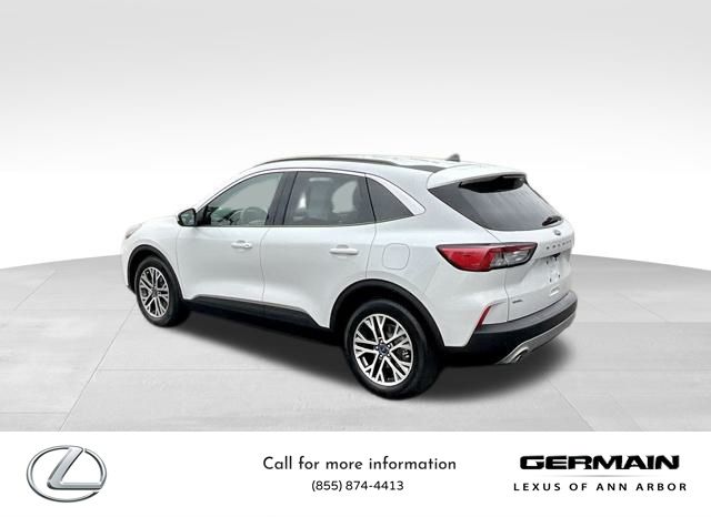 2022 Ford Escape SEL photo 3