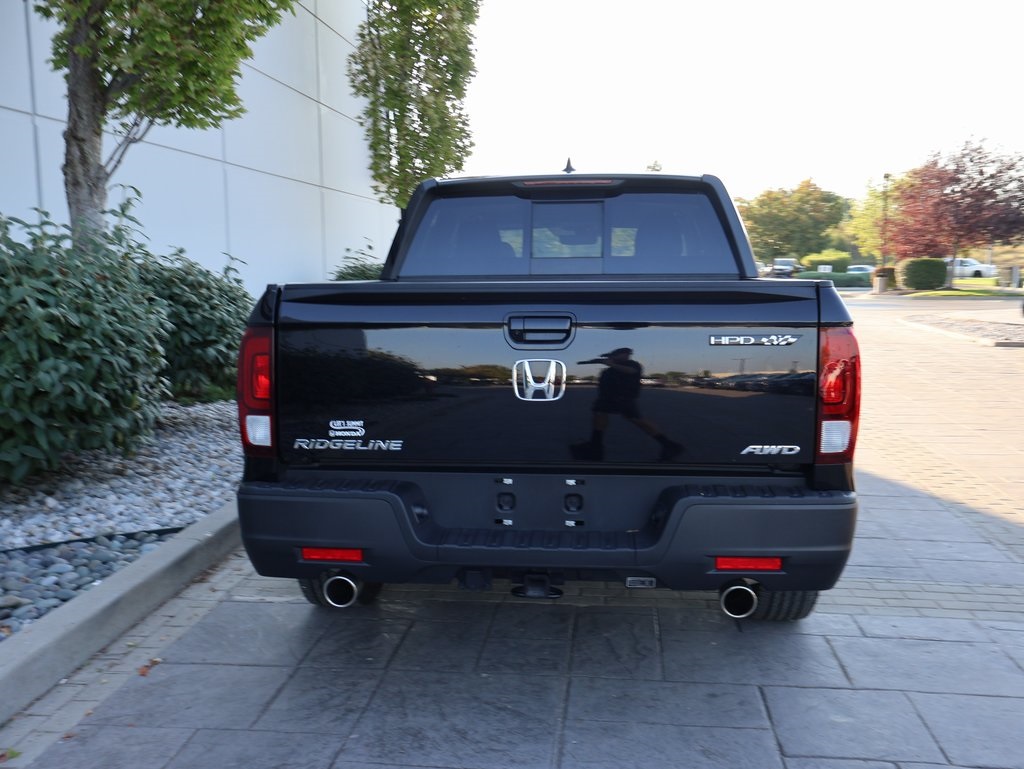 2022 Honda Ridgeline RTL photo 2