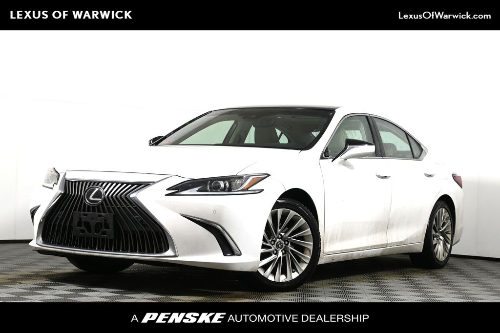 2020 Lexus ES 350 Luxury's photo