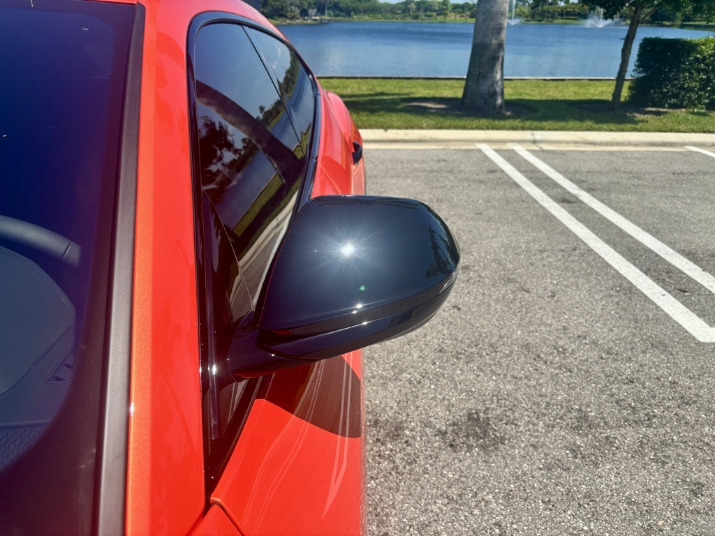 2025 Lamborghini Urus SE photo 27