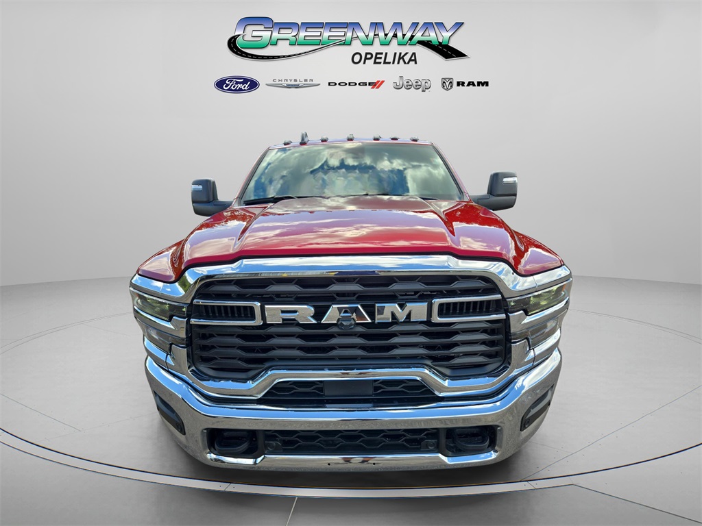 2026 Ram 3500 Tradesman photo 2