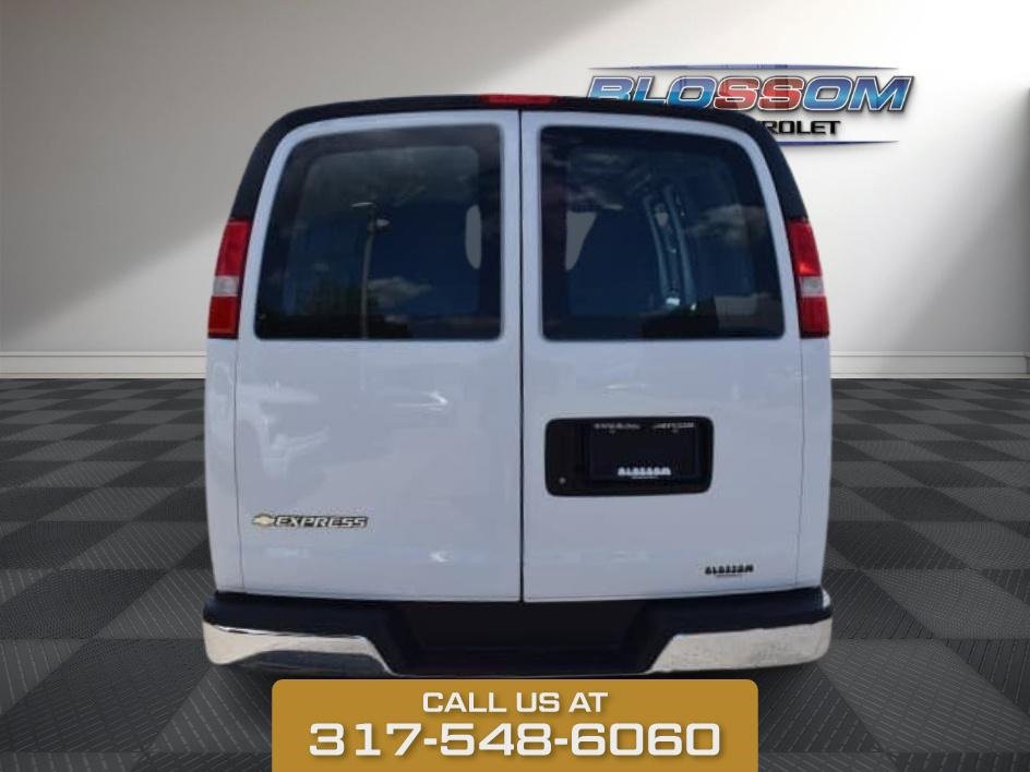 2023 Chevrolet Express Cargo Van photo 5