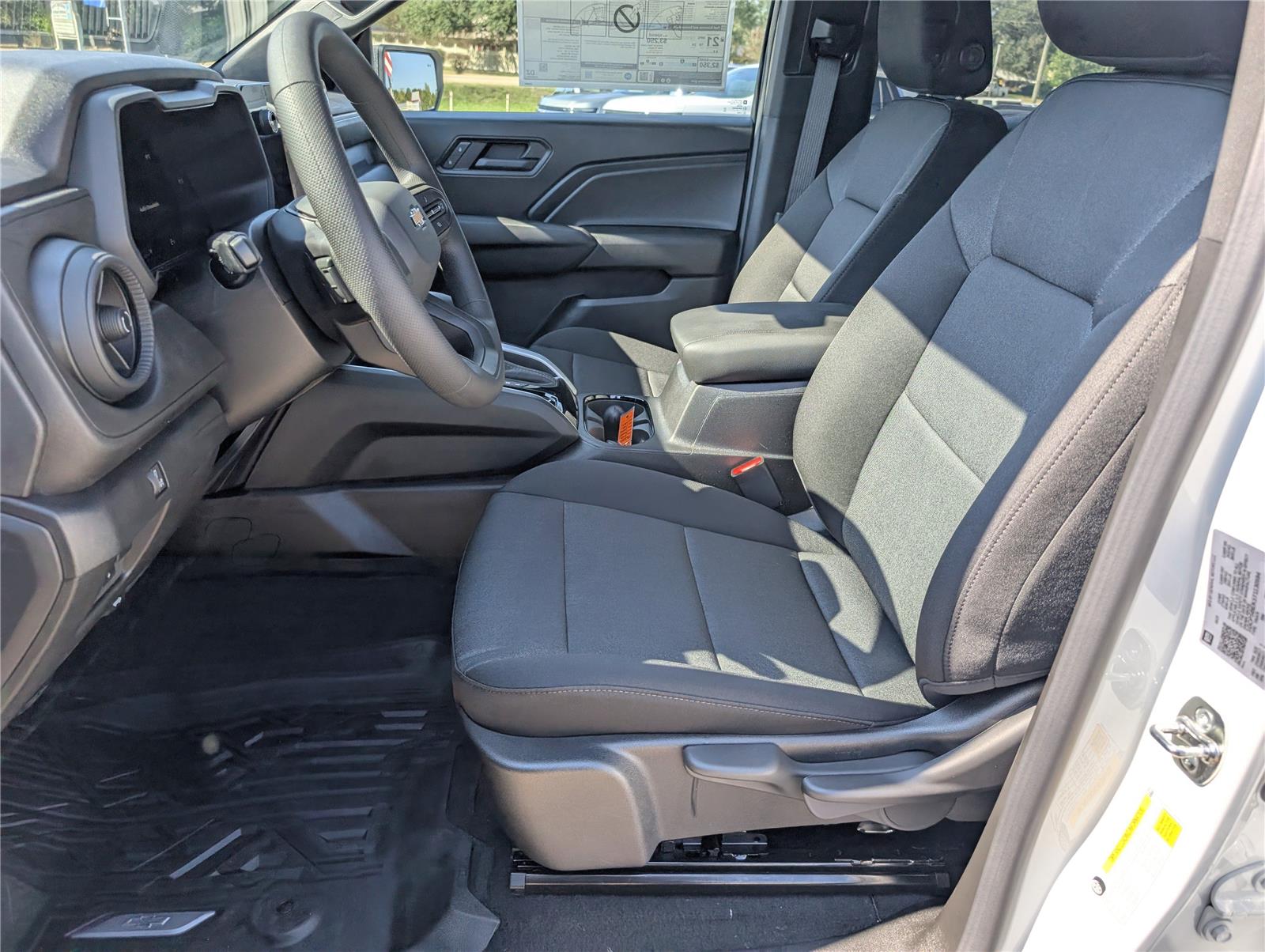 2026 Chevrolet Colorado Work Truck photo 10
