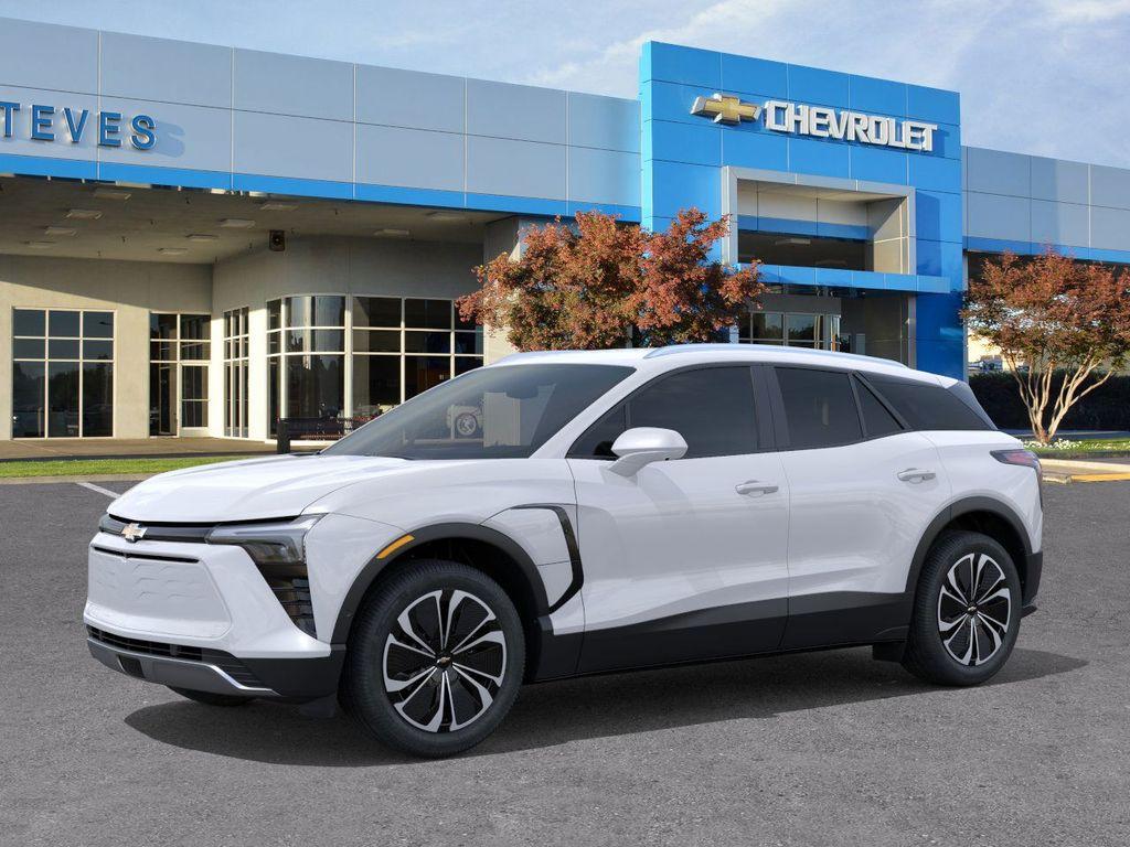 2025 Chevrolet Blazer EV photo 2
