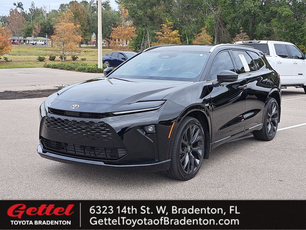 2025 Toyota Crown Signia Limited