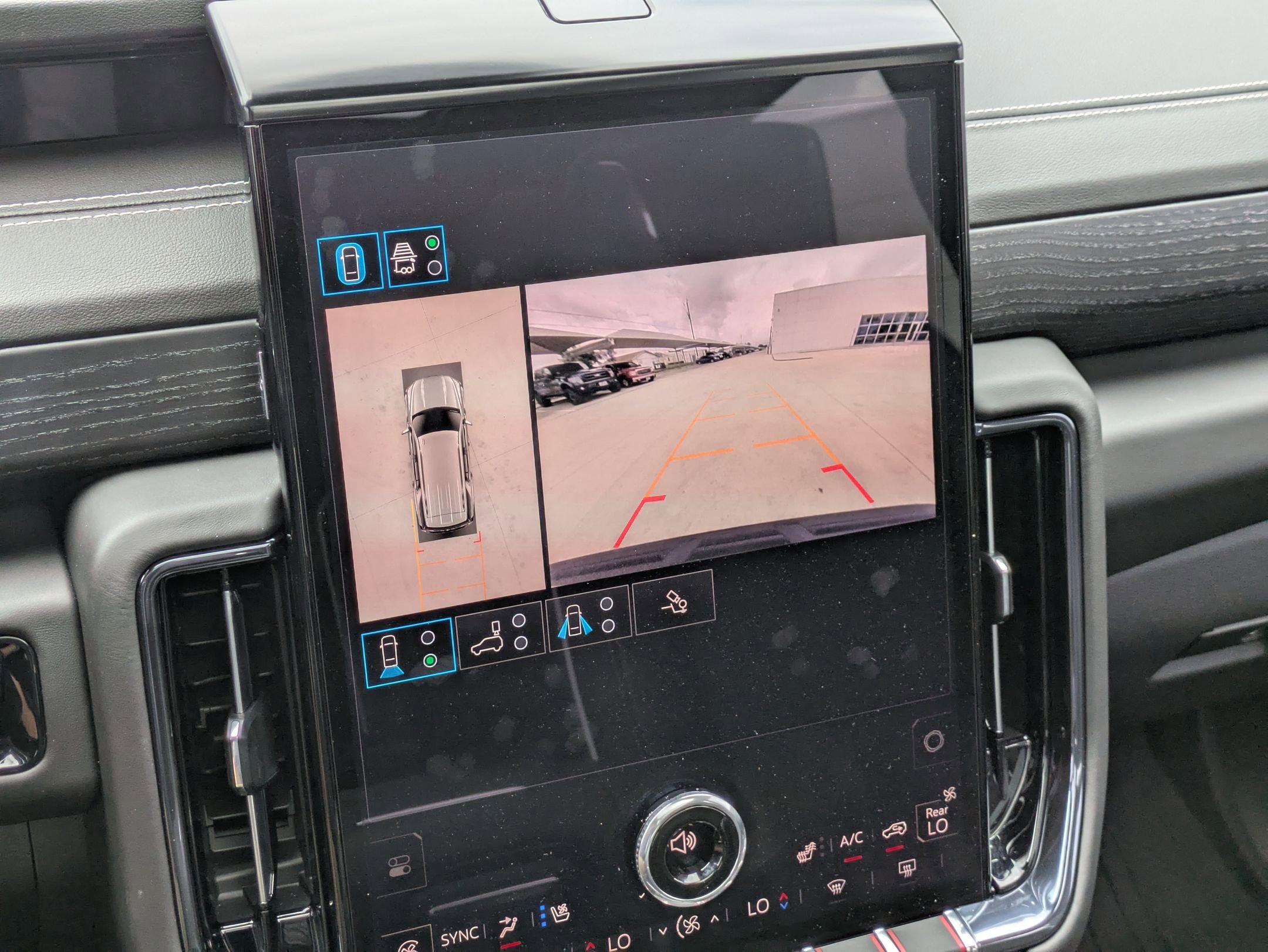 2025 Gmc Yukon AT4 Ultimate photo 19