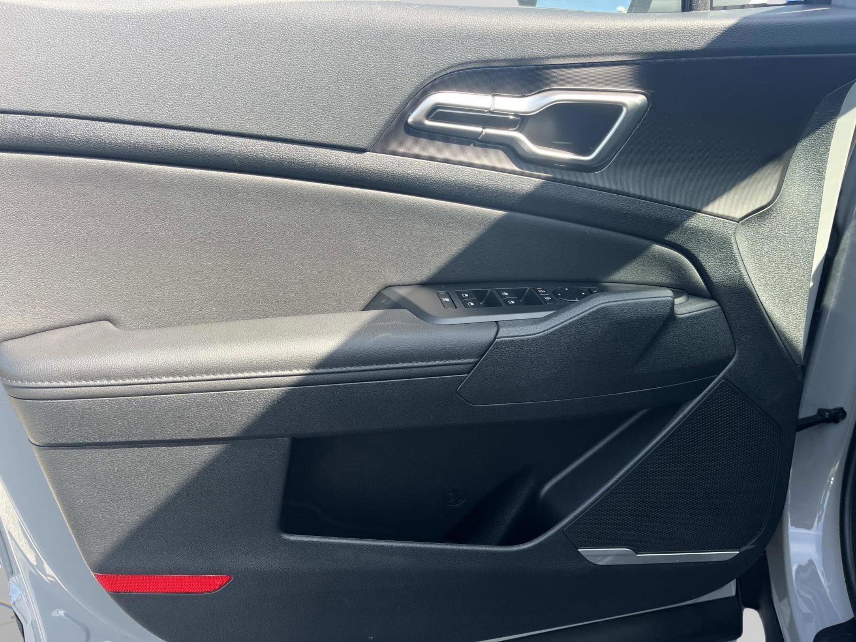 2026 Kia Sportage EX photo 19