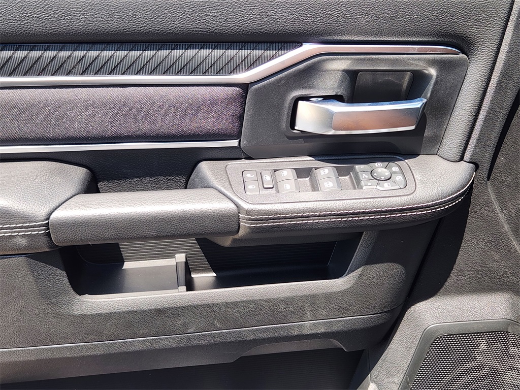 2026 Ram 2500 Big Horn photo 15
