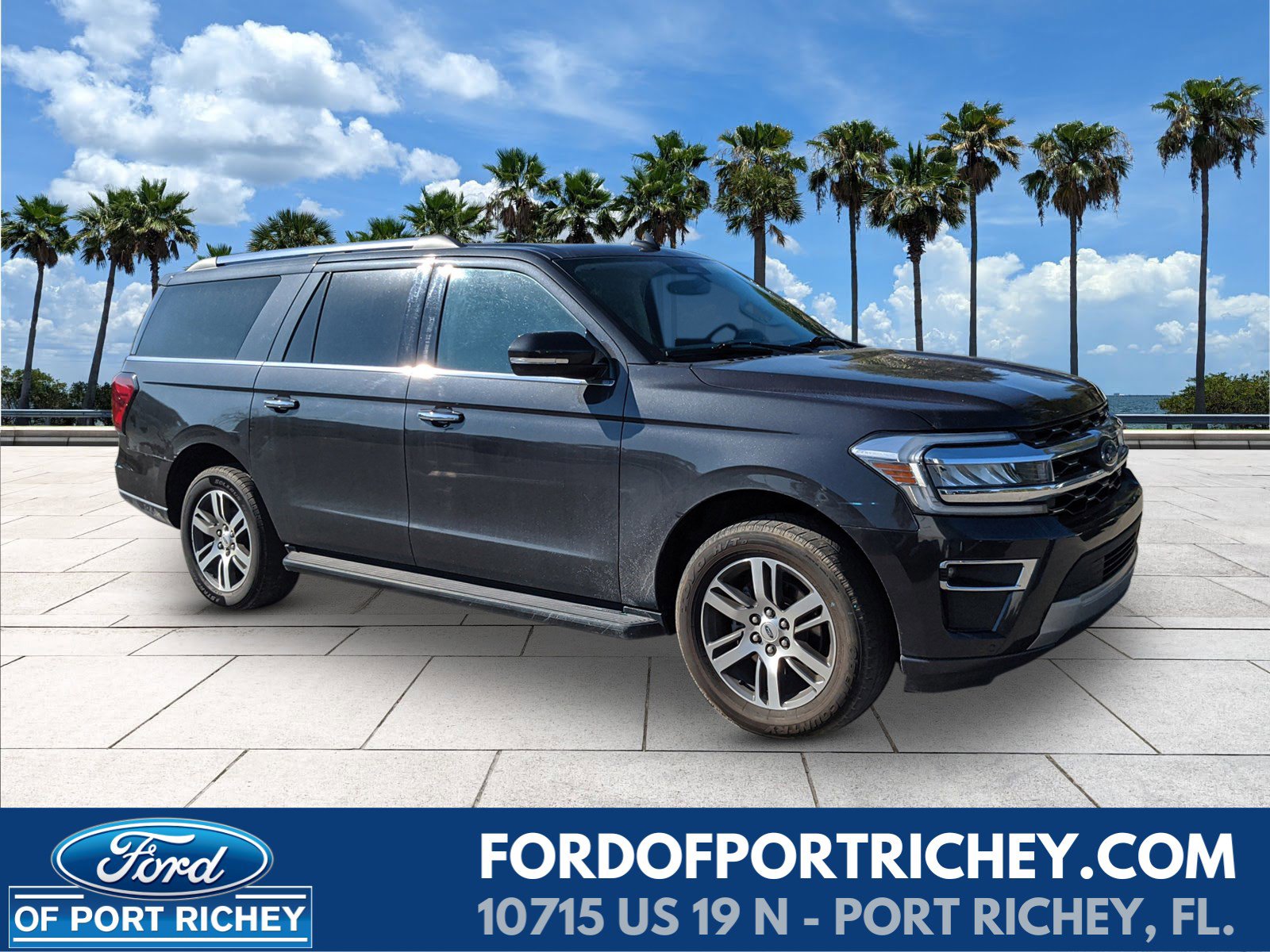 2024 Ford Expedition Limited's photo