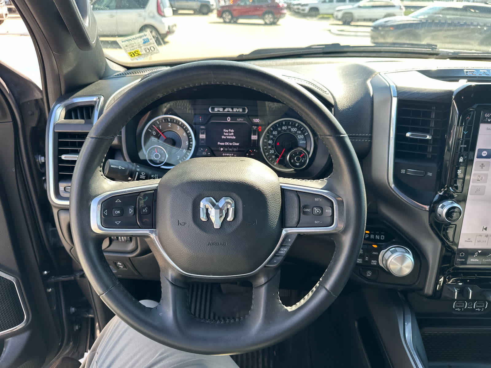 2024 Ram 1500 Laramie photo 16