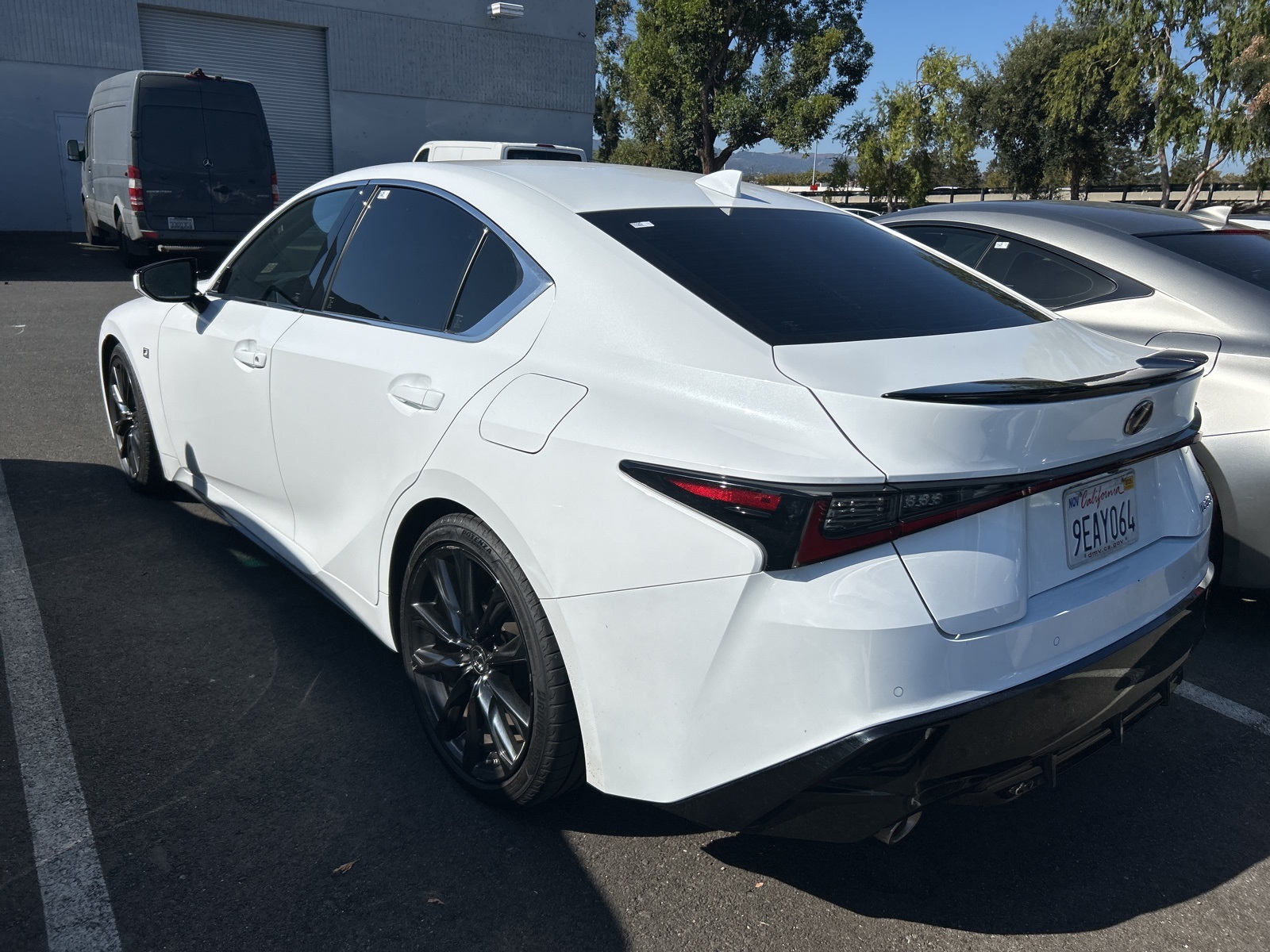 2023 Lexus IS 350 F SPORT photo 4