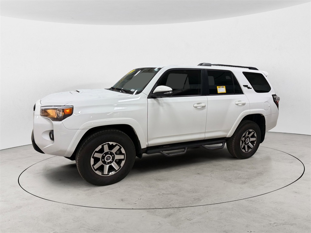 2023 Toyota 4Runner TRD Off-Road Premium's photo