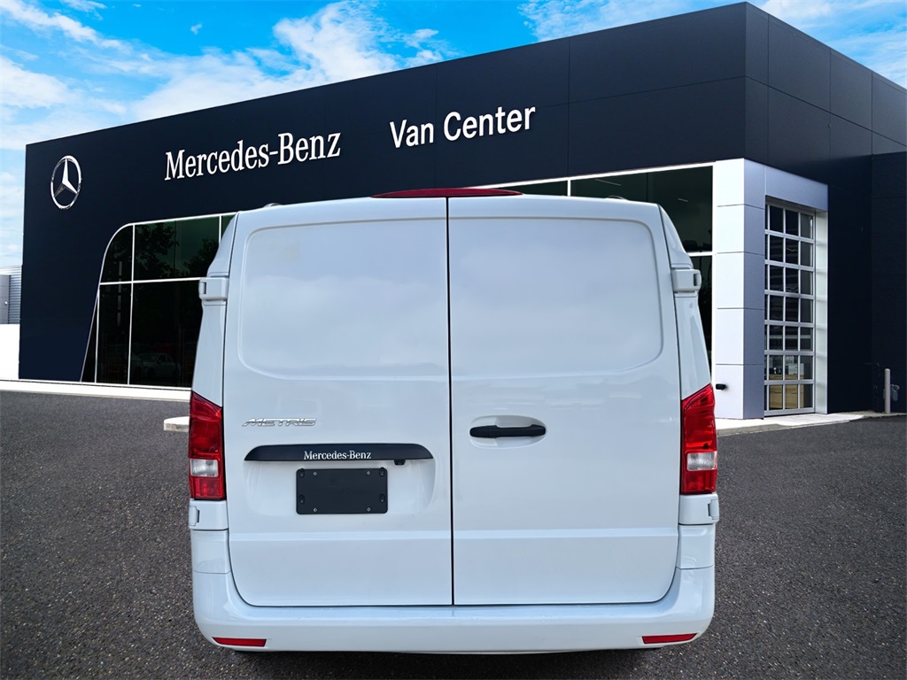 2023 Mercedes Benz Metris Cargo photo 4