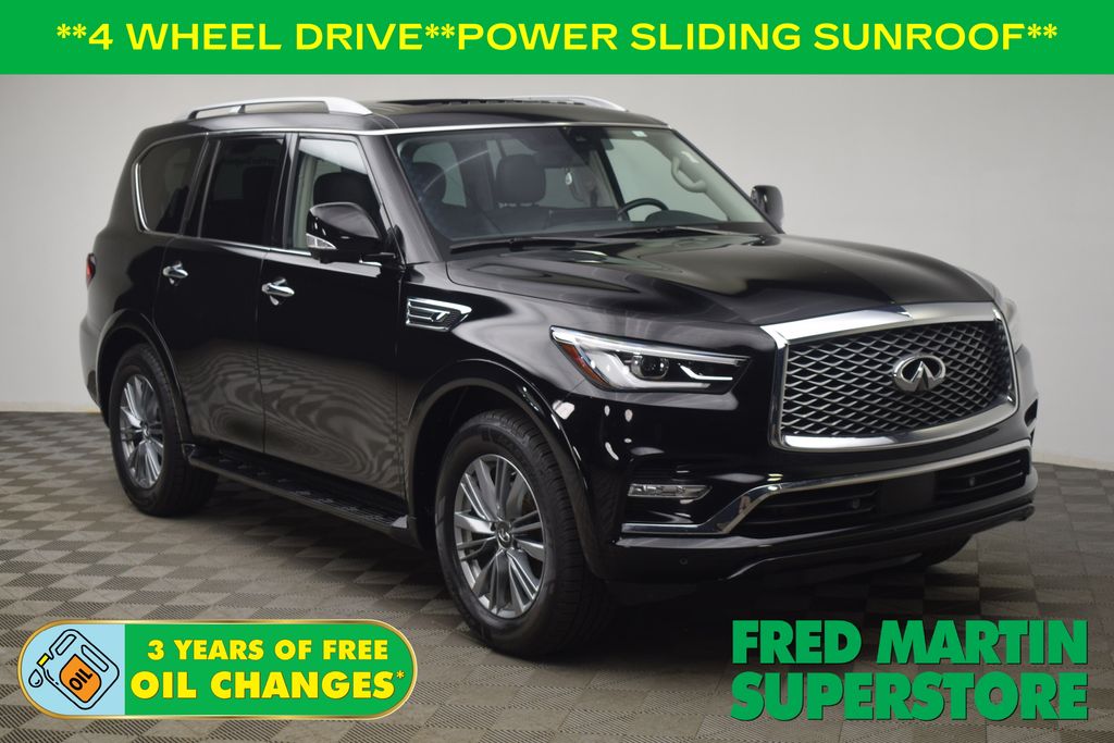 2023 INFINITI QX80 Luxe's photo