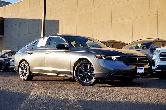 2024 Honda Accord Hybrid EX-L's photo