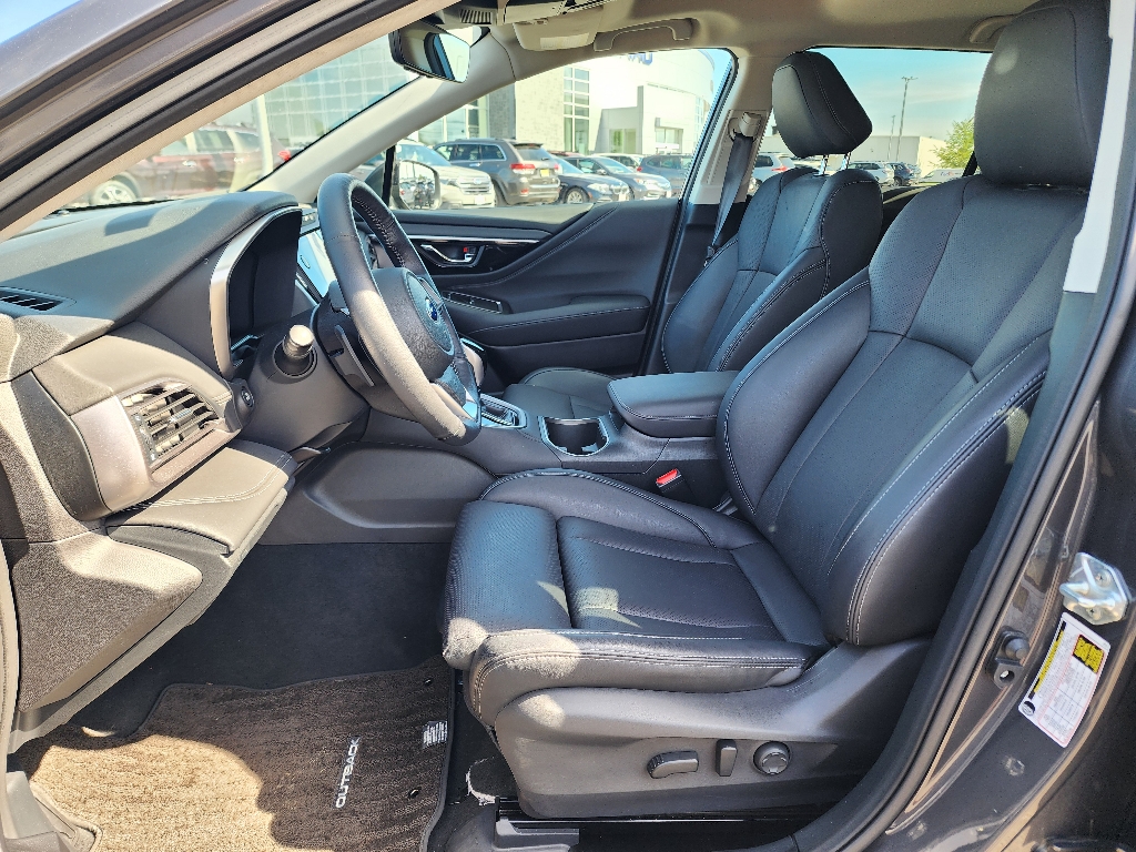 2023 Subaru Outback Limited photo 26