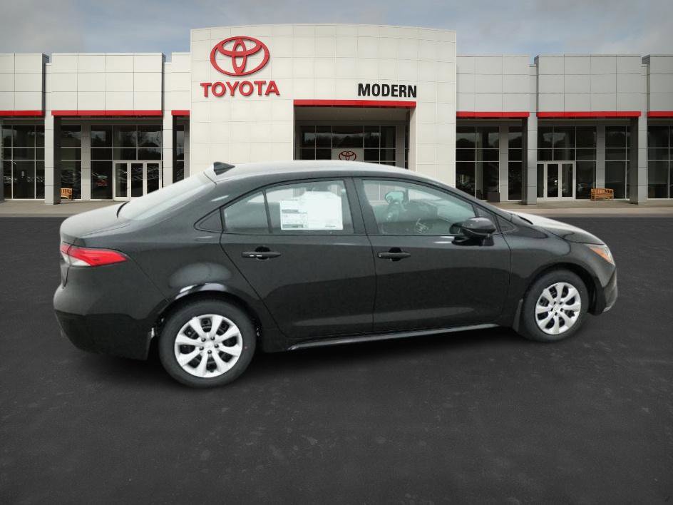 2026 Toyota Corolla LE photo 24