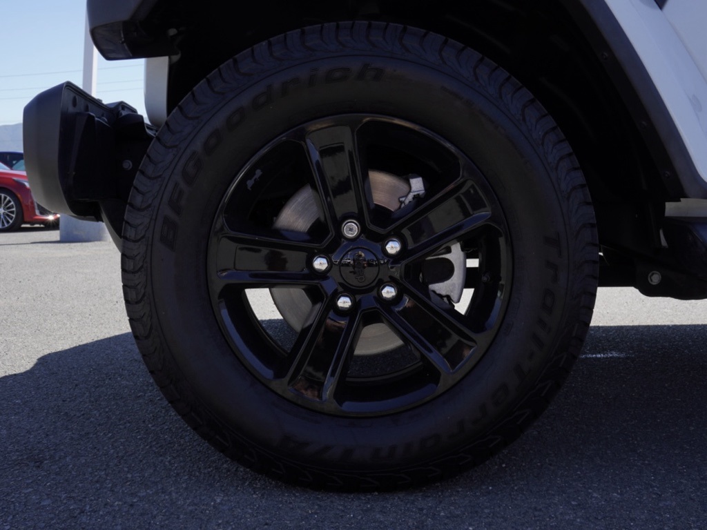 2021 Jeep Wrangler Unlimited Sahara Altitude photo 11