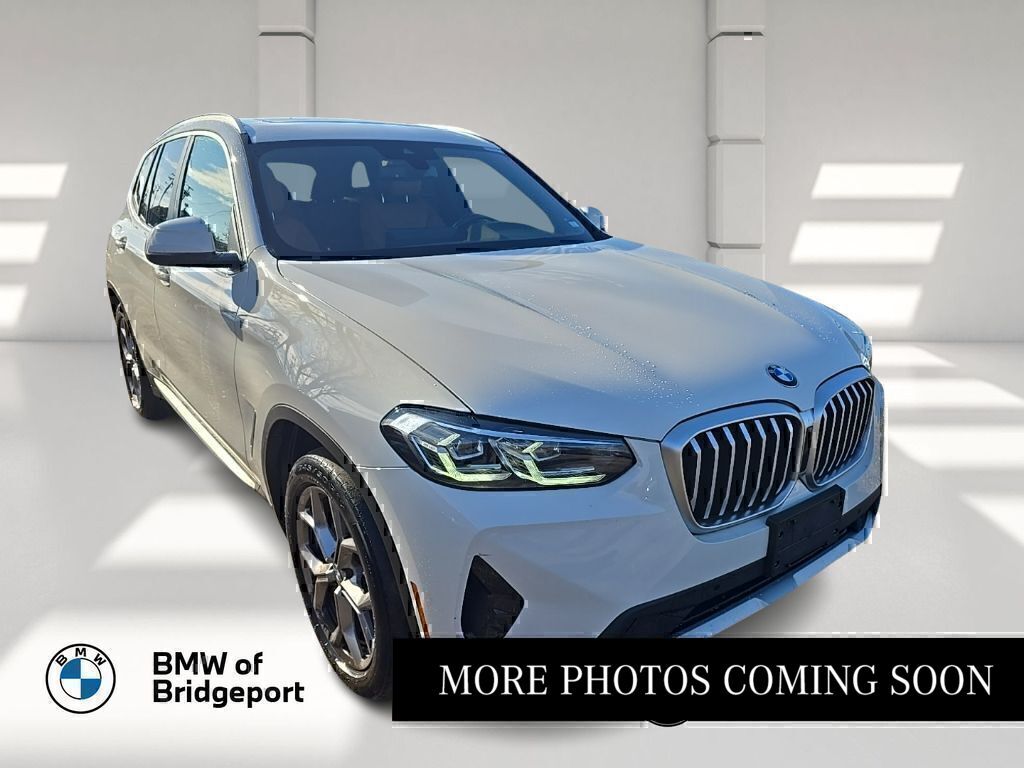 2023 BMW X3 30i's photo