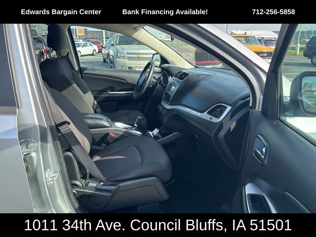 2017 Dodge Journey SXT photo 11