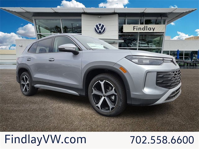 2025 Volkswagen Tiguan SE's photo