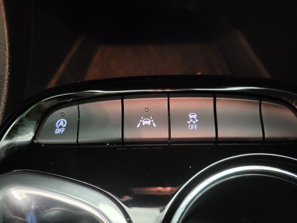 2023 Buick Encore GX Preferred photo 6