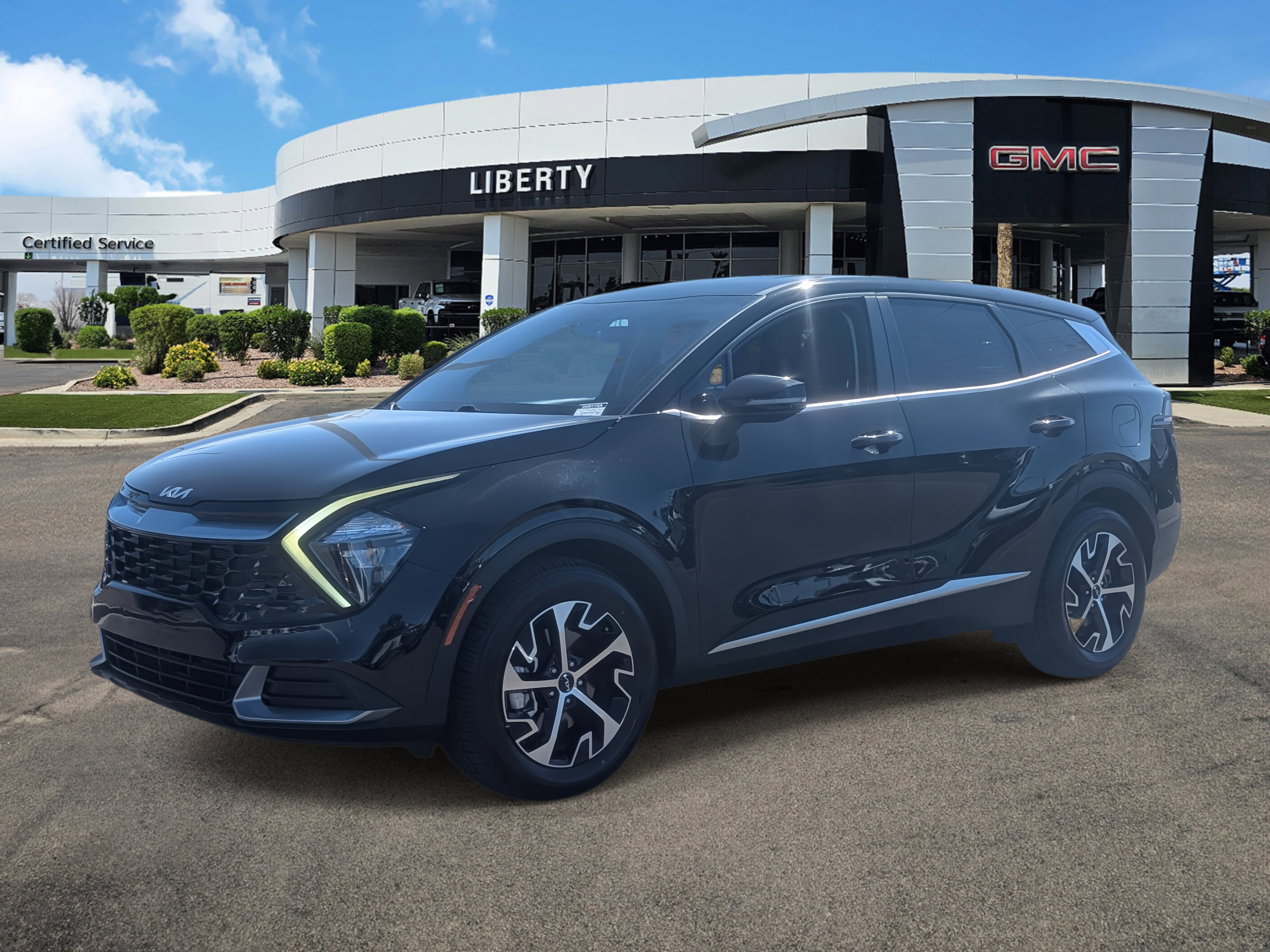 2023 Kia Sportage EX photo 4