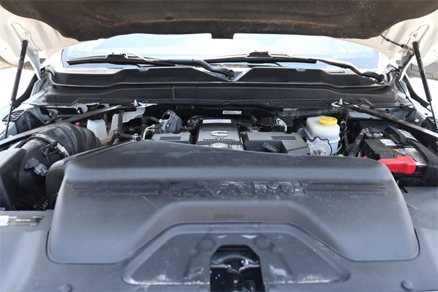 2024 Ram 2500 Laramie photo 23