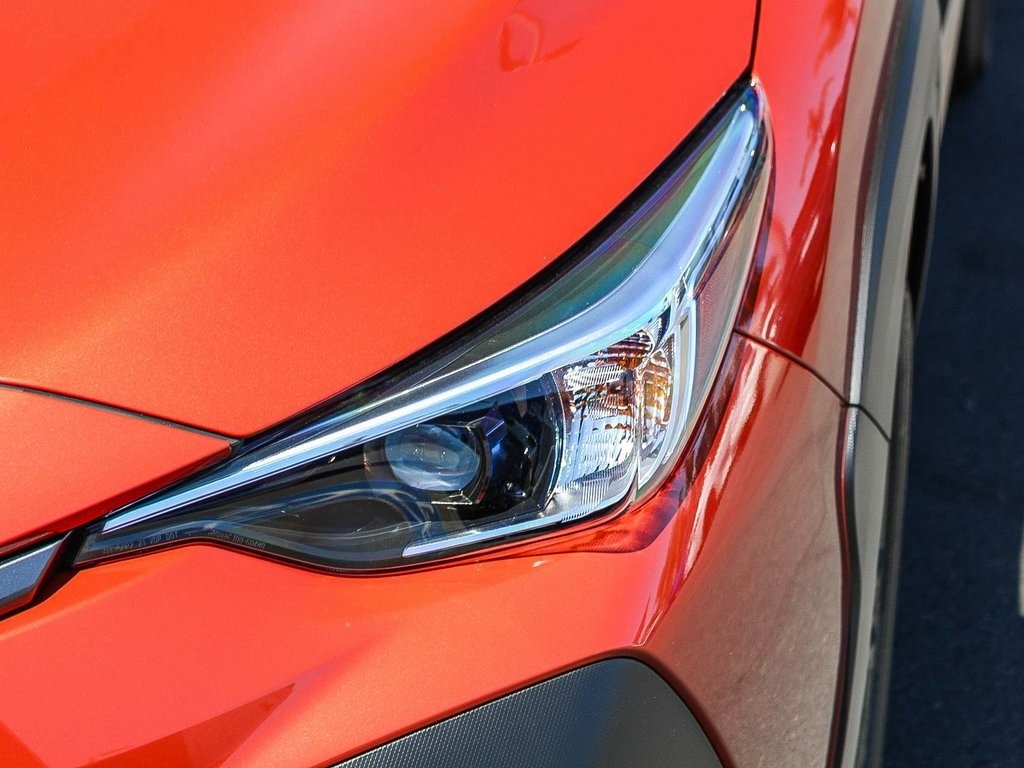 2025 Subaru Crosstrek Premium photo 2