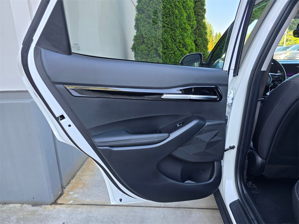 2024 Kia Seltos S photo 21