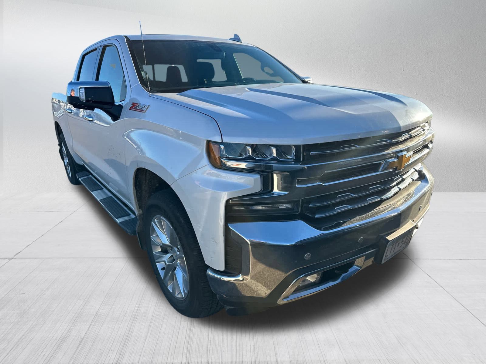 2021 Chevrolet Silverado 1500 LTZ photo 2