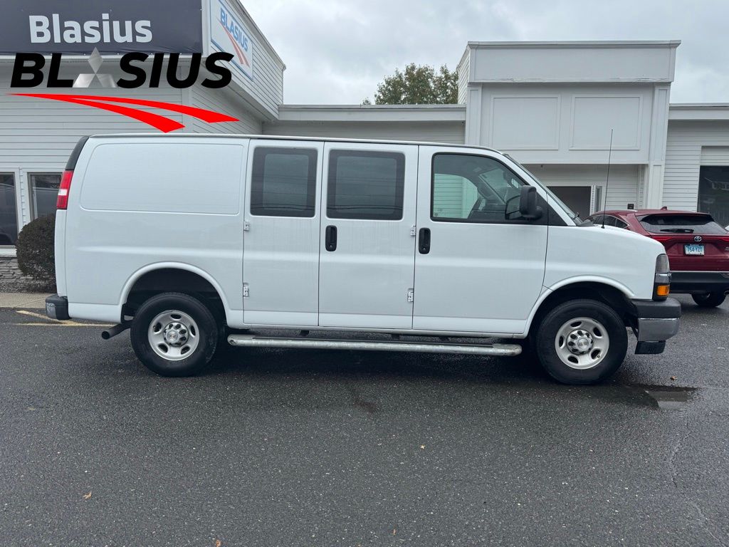 2023 Chevrolet Express 2500 Work Van photo 3