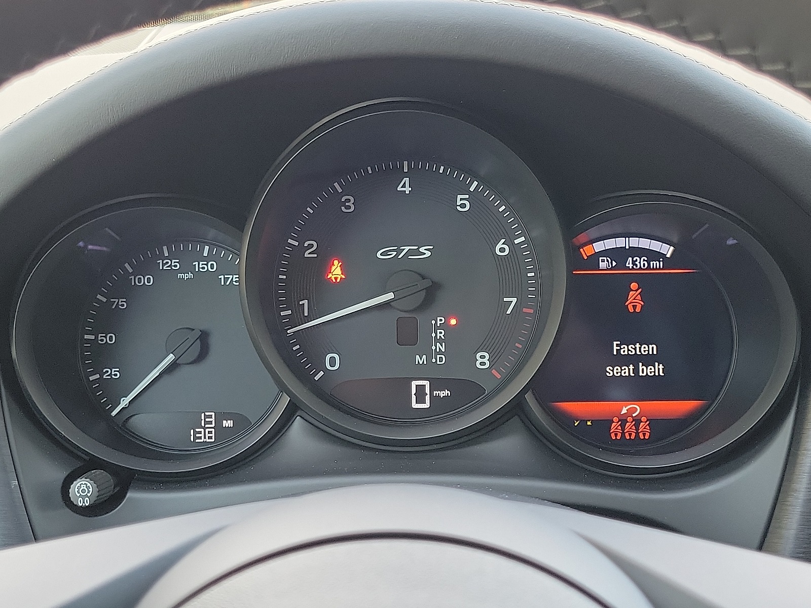 2026 Porsche Macan GTS photo 14