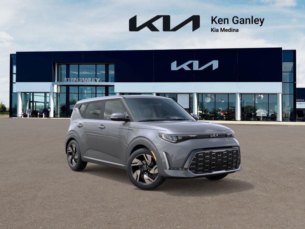 2025 Kia Soul GT-Line photo 4