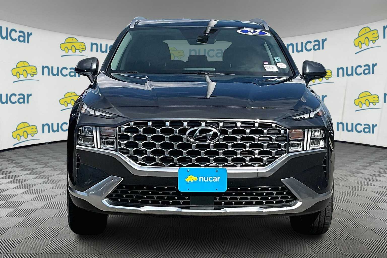 2022 Hyundai Santa Fe SEL photo 2