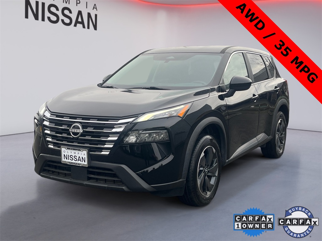 2024 Nissan Rogue SV's photo