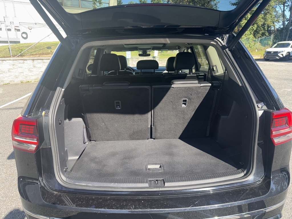 2019 Volkswagen Atlas V6 SEL R-Line photo 6