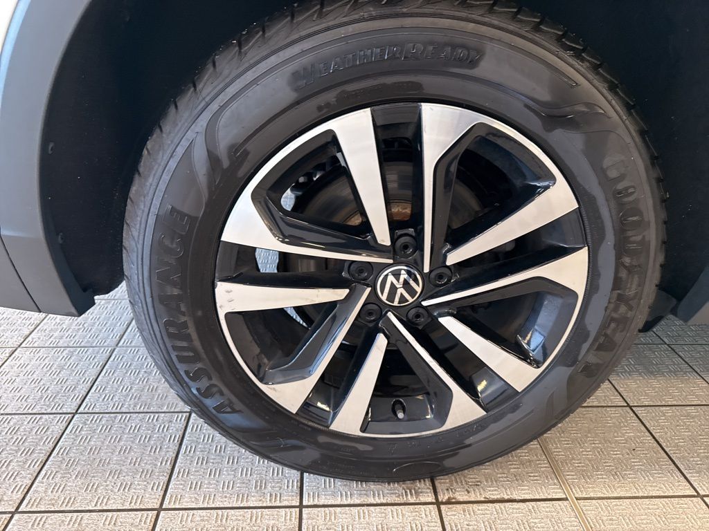 2022 Volkswagen Tiguan S photo 4