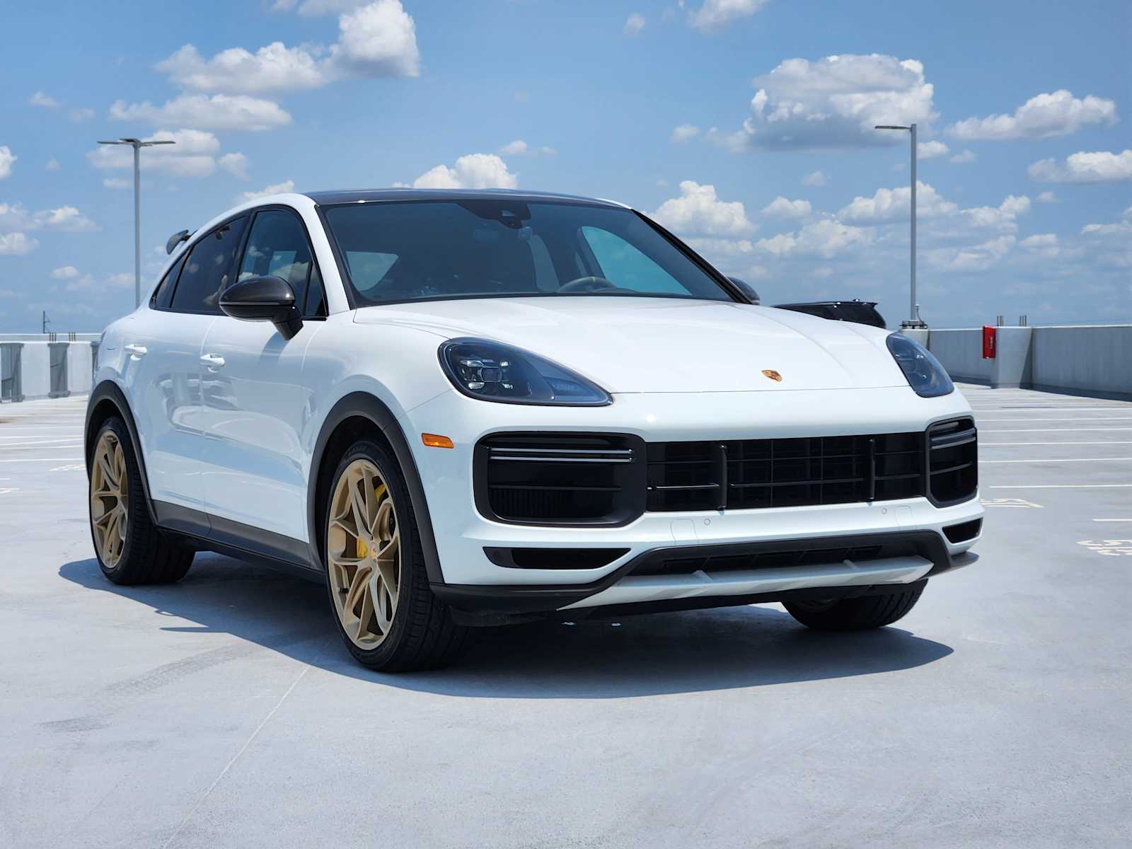 2023 Porsche Cayenne Turbo GT Coupe photo 3