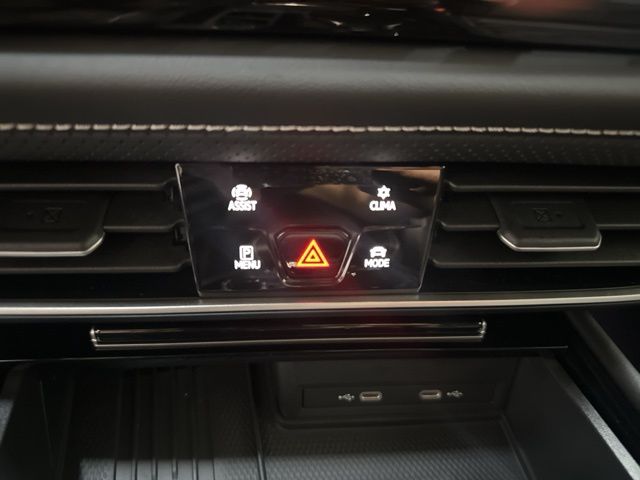 2026 Volkswagen Atlas SE Technology photo 21
