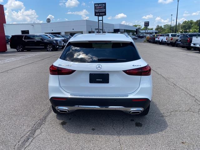 2025 Mercedes Benz GLA 250 4MATIC photo 5