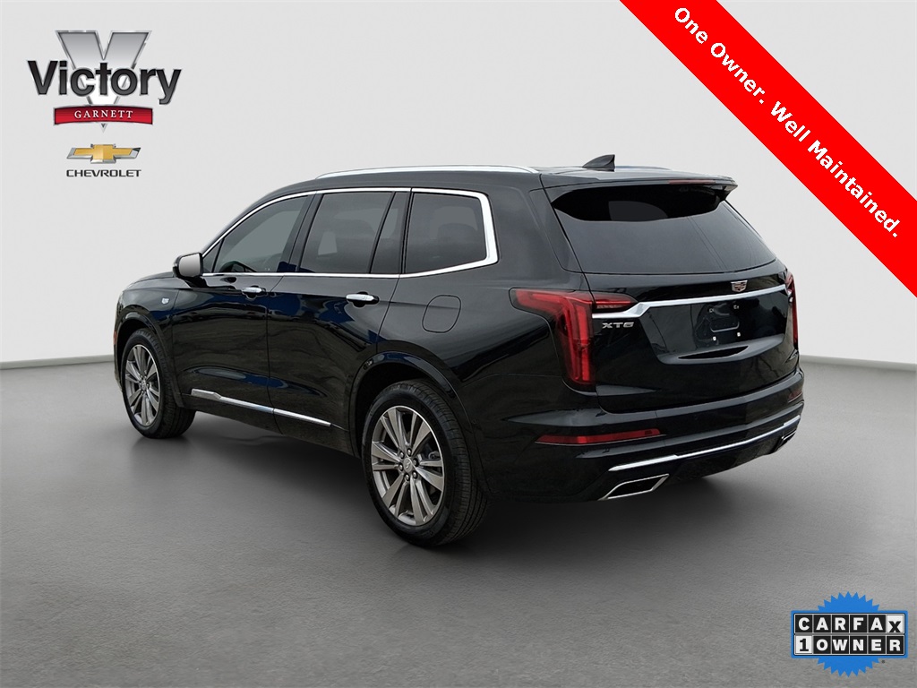 2024 Cadillac XT6 Premium Luxury photo 2