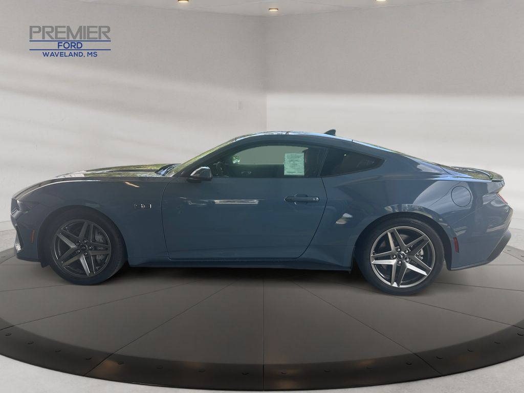 2025 Ford Mustang GT Premium photo 2