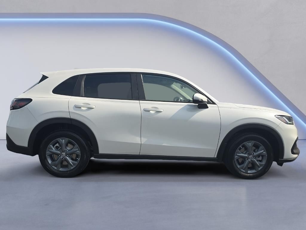 2026 Honda HR-V LX photo 7